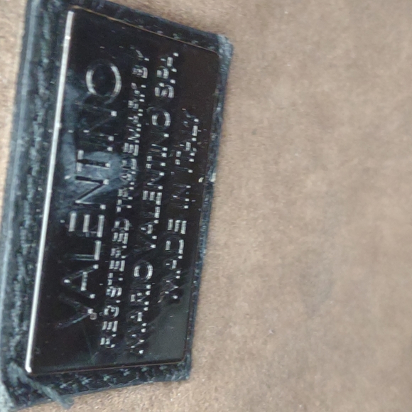 Valentino Leather large purse, beautiful bag! Original tags. Suede sides & inner - Picture 5 of 17